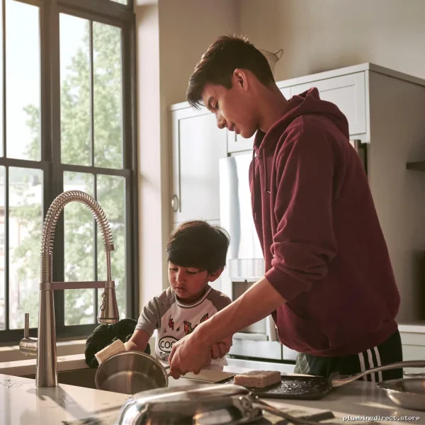 American Standard Chrome Edgewater Pull-Down Kitchen Faucet with Spray - Image 4