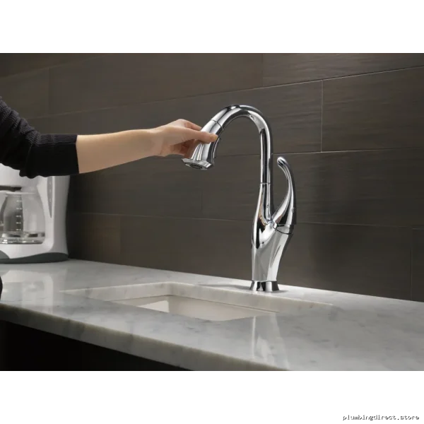 Delta Addison Pull-Down Spray Bar Faucet in Champagne Bronze - Image 2