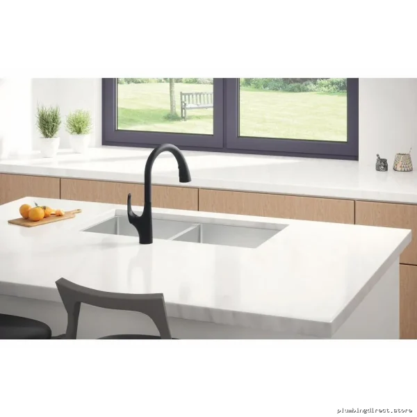 Delta Matte Black Pull-Down Kitchen Faucet with Sprayer 959LF-BL