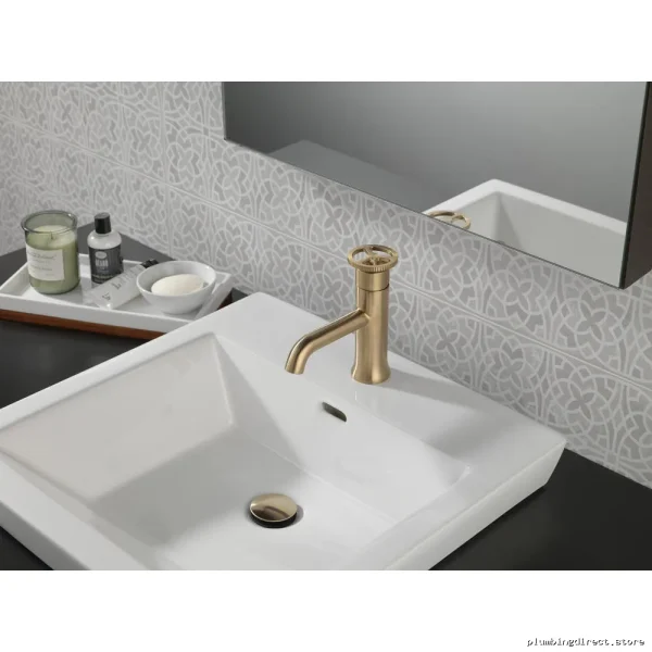 Delta Single Hole Bathroom Faucet Pop-Up Champagne Bronze 558-CZMPU-DST