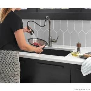 Delta Black Stainless Pull-Down Kitchen Faucet with Touch Control 9190T-KS-DST