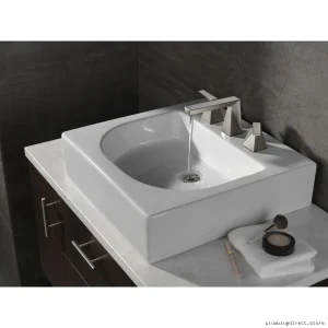 Delta Trillian Modern Widespread Bath Faucet With Lumicote Finish