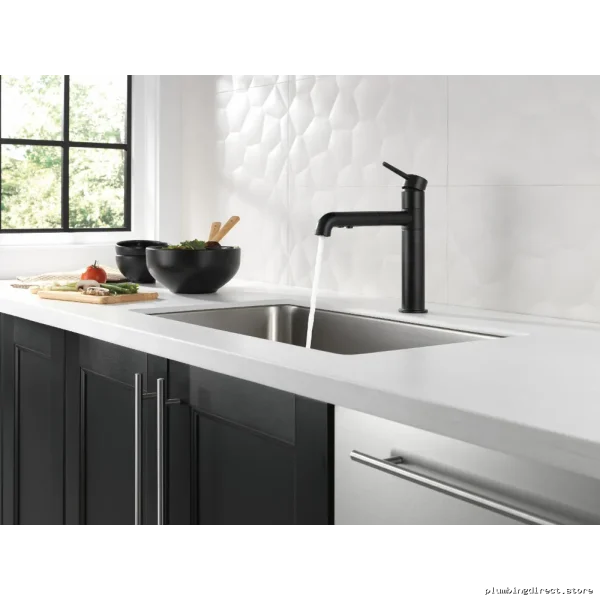 Delta Trinsic Pull-Down Matte Black Kitchen Faucet - Image 3