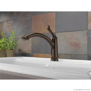 Elegant Venetian Bronze Kitchen Faucet Delta Linden 1353-RB-DST