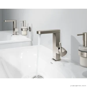 Grohe Brushed Nickel Single Handle Bathroom Sink Faucet 23956EN3