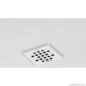 Maax White Right Corner Shower Pan with Center Drain 4832 B3Square