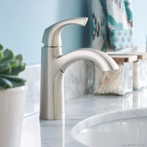 Moen 84505SRN Lindor Single-Hole Bathroom Faucet - Spot-Resistant Brushed Nickel Finish